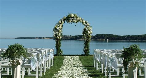 Looking Glass: Unforgettable wedding night in Prescott, Arizona