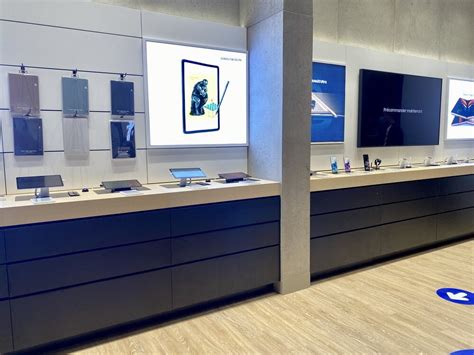 Samsung Expands Canadian Retail Operations with 1st Store in Quebec Market [Photos]