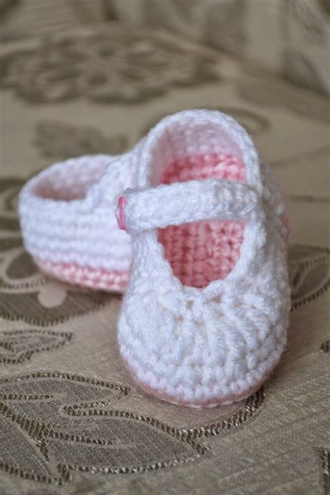 50 free crochet baby booties pattern