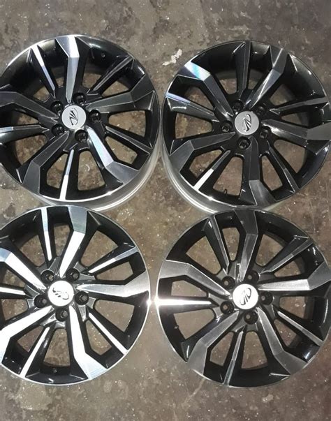 Alloy Wheels Mahindra Xuv300, Size: 17 Inch at Rs 35000/set in ...