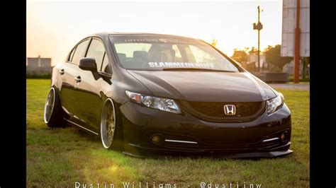 Slammed Civic Si