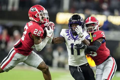 Georgia pounds TCU, 65-7, to repeat as CFP national champs