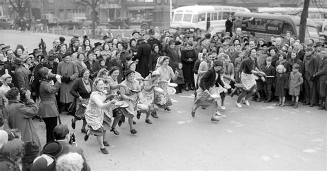 History of Olney Pancake Race 2023 and how the quirky event links ...