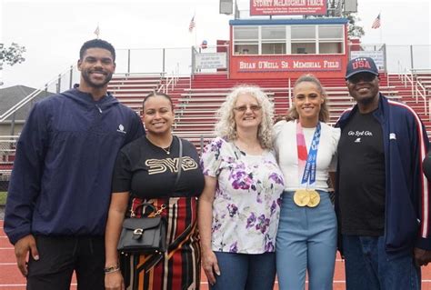 Sydney Mclaughlin Family Pics