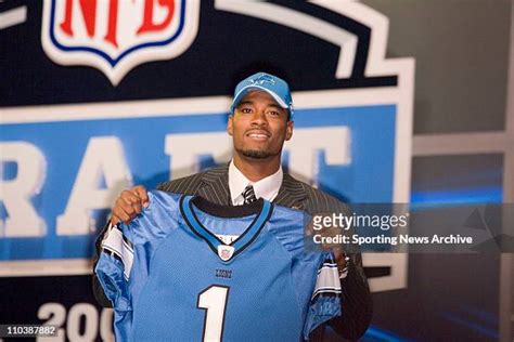 Brady Quinn Draft Photos and Premium High Res Pictures - Getty Images