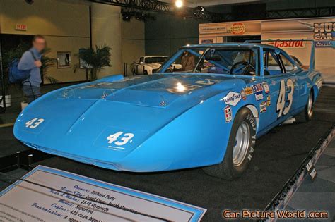 1970 Richard Petty Superbird Front Left