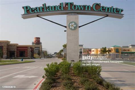 56 Pearland Town Center Stock Photos, High-Res Pictures, and Images ...