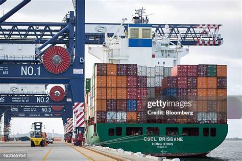 110 China Shipping Container Lines Co Ltd Stock Photos, High-Res ...