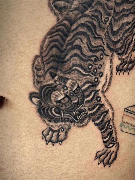 Aggregate 73+ traditional korean tiger tattoo best - in.coedo.com.vn