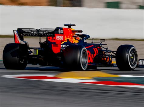 Alex Albon: Red Bull on track despite suspension woes | PlanetF1 : PlanetF1