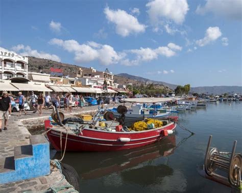 Elounda, Spinalonga Island and Agios Nikolaos cruise with barbecue | OutdoorTrip