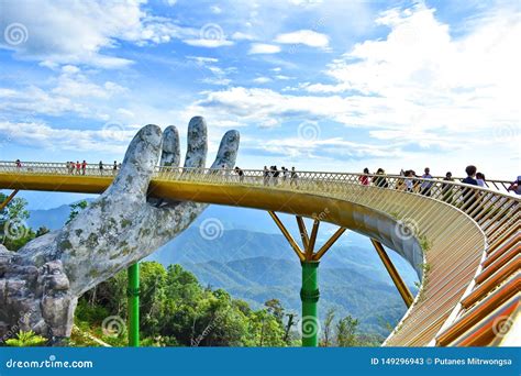 The Golden Bridge on Bana Hills,Da Nang,Vietnam. Editorial Stock Photo ...