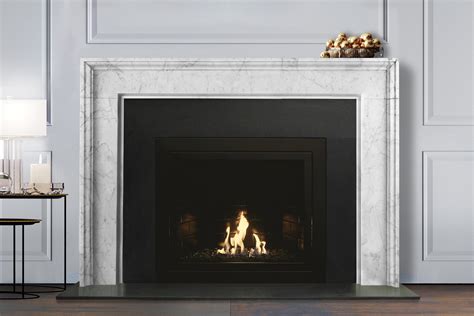 Carter modern marble fireplace mantel | Marmoso®