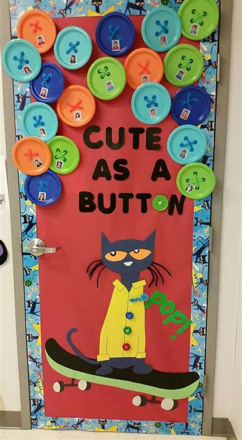 Pete the Cat door decor! Love this for Back to School decor Preschool ...