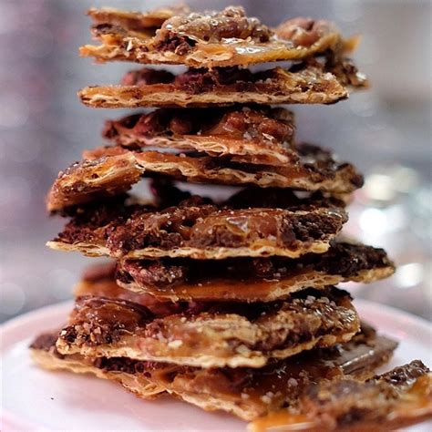 6 gourmet chocolate-covered matzo (or matzah or matzoh) gifts for Passover