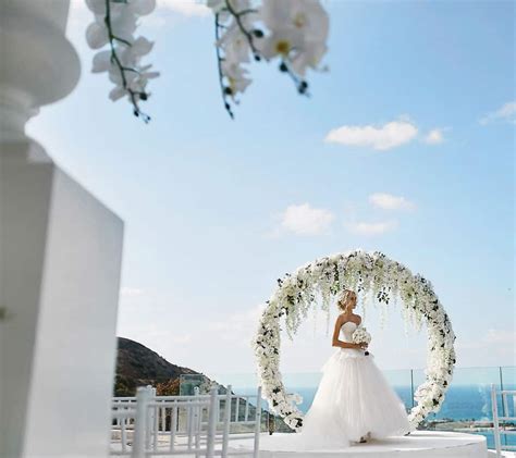 Luxury Weddings In Greece | Tailor Made Weddings - Meon Valley Travel