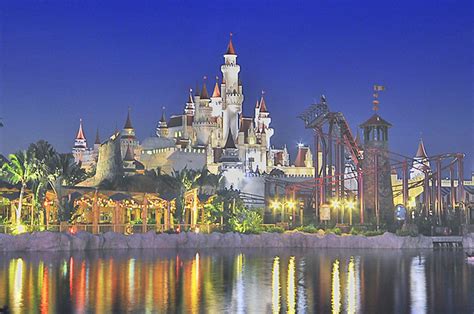 Universal Studios Singapore – Disney | A night out at Univer… | Flickr