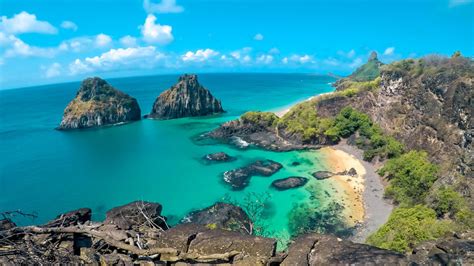 Fernando de Noronha - The complete guide - Brazil