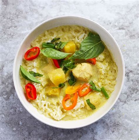 Thai Green Curry Recipe With Chicken and Pineapple