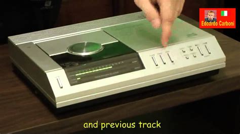 Philips CD 100 (First) Compact Disc Player (Dated 1982) - YouTube