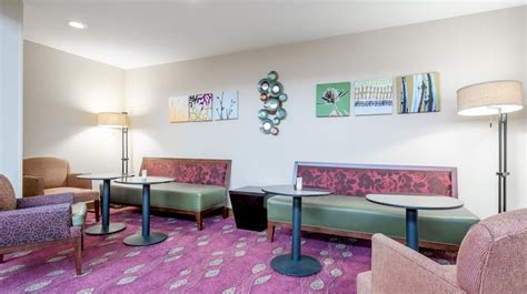 Hampton Inn Frostburg, MD Hotel