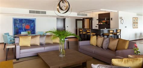 EKO HOTELS & SUITES $118 ($̶1̶2̶5̶) - Updated 2018 Prices & Hotel ...