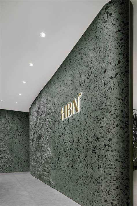 HBN Headquarters & Brand Center | LOOP Design Awards