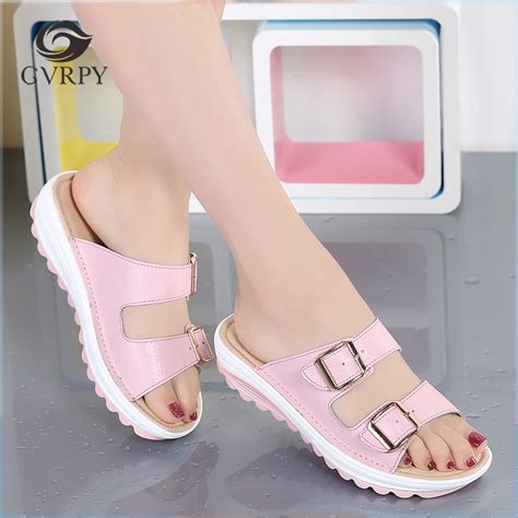 Comfortable Casual Wedges Shoes Hospital Surgical Medical Shoes TPR Sole Doctor Nurse Waiter ...