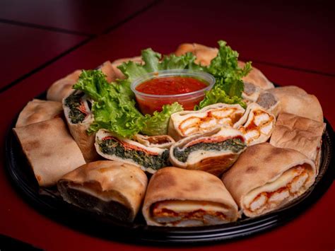 Calzone Platter - Menu - J's Deli