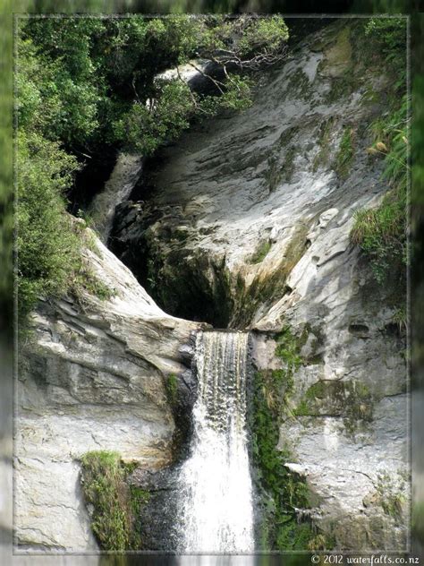 Mt Damper Falls | Scenic Waterfall in Waitaanga Conservation Area