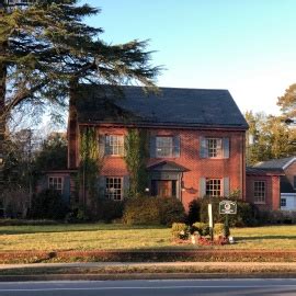 Williamsburg Manor B&b - Restaurant - Williamsburg - Williamsburg