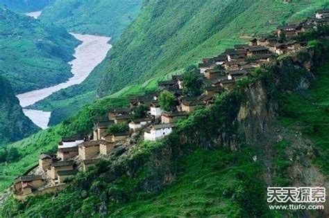 Explore China - 10 of The Most Spectacular Villages Across China | Study In China