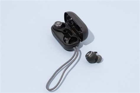 The Best Earbuds For Bass Spring 2023: Reviews | atelier-yuwa.ciao.jp