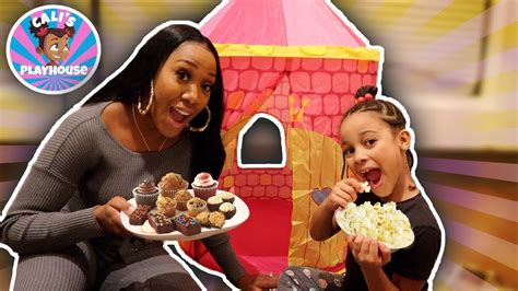 Sleepover Party with Cali | Cali's Playhouse - YouTube