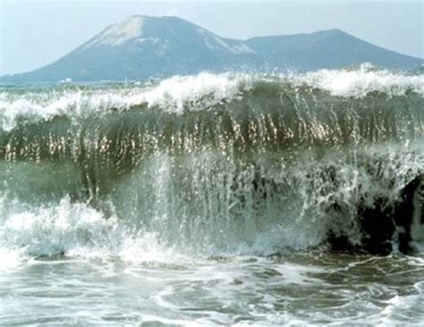 The biggest tsunamis in history: Lituya Bay, Alaska, 1958 | HubPages