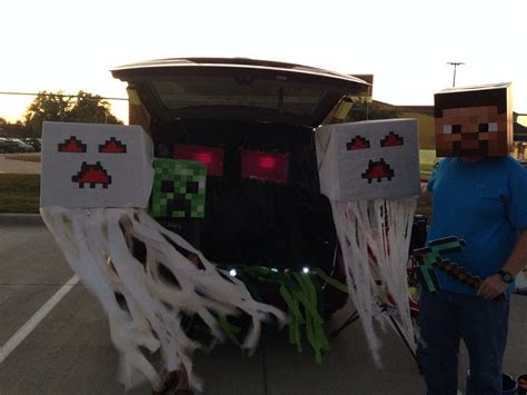 Minecraft trunk or treat | Trunk or treat, Truck or treat, Halloween hacks