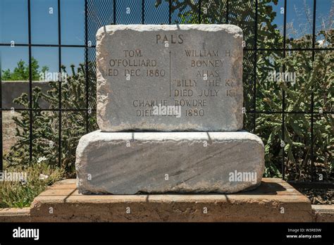 Billy The Kid Grave Vandalized