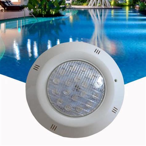 A Guide to Properly Using Pool Lights - GGR Home Inspections