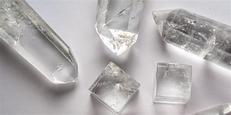 Clear Quartz Healing Properties & Use | Tocrystal