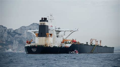 U.K. Offers to Return Seized Iranian Oil Tanker - The New York Times