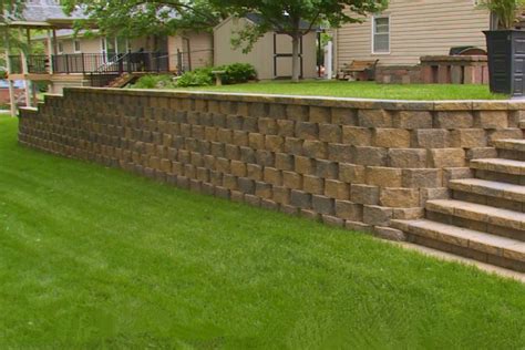 The 4 Top Benefits of Using Retaining Walls In Your Landscaping Space ...