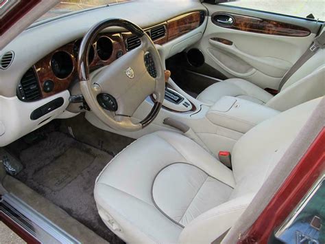 1998 JAGUAR XJ VANDEN PLAS LWB SEDAN - Interior - 125174