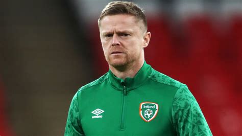 Damien Duff steps down from Republic of Ireland coaching role ...