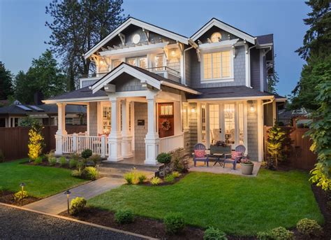 Front Yard Landscaping - 12 Expert Tips - Bob Vila