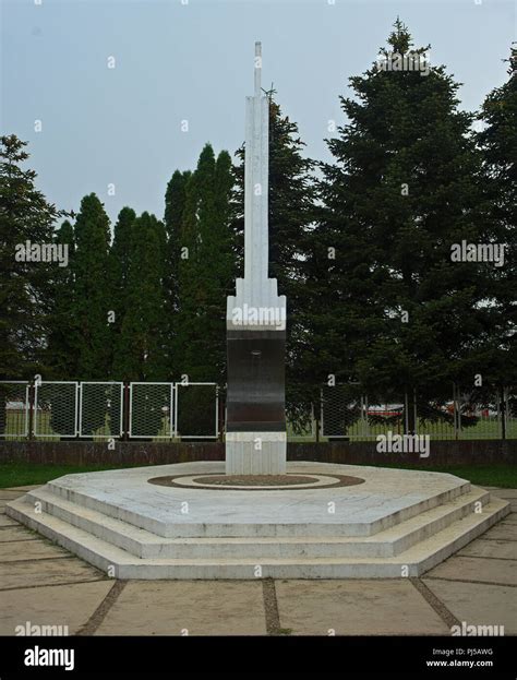 Monument dedicated to WW2 victims in Temerin, Serbia Stock Photo - Alamy