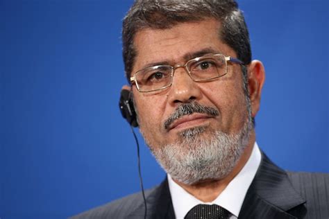 Egypt’s Ousted President Mohamed Morsi Collapses and Dies in Court ...