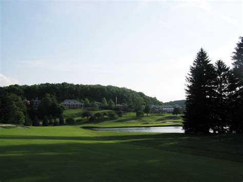 Laurel Valley Golf Club (Ligonier, Pennsylvania) | GolfCourseGurus