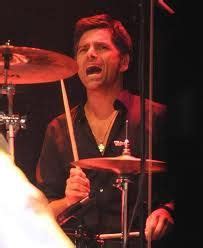 John Stamos...I love that he's a real musician | Musician, John stamos, Drums