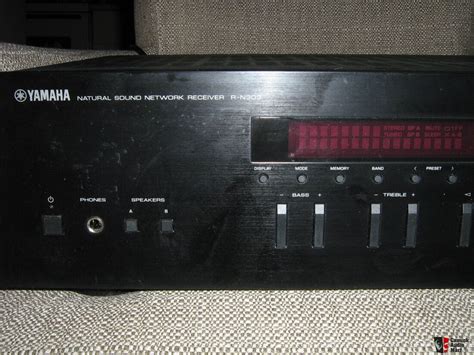 Yamaha NETWORK STEREO Receiver R-N303 Photo #4558086 - Canuck Audio Mart