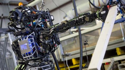 Google's 'next generation' Atlas robot turns heads